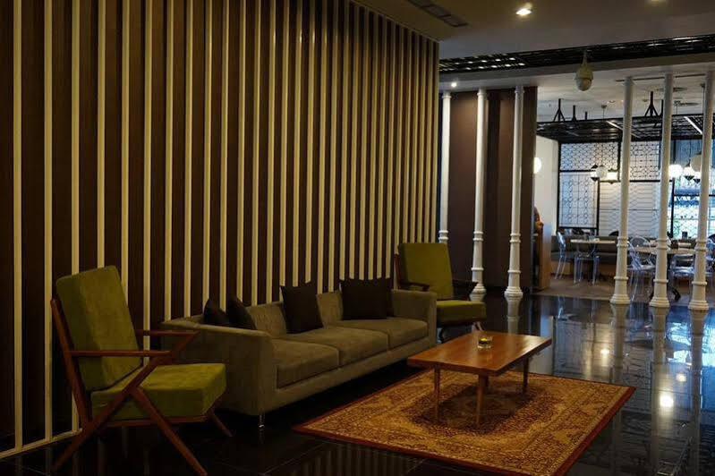 Khas Tugu Hotel Yogyakarta Dış mekan fotoğraf